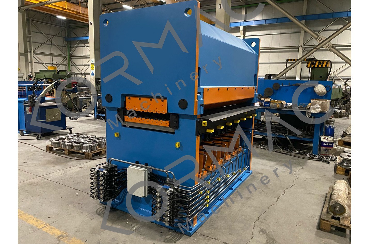 KORMAC - Sheet Metal Straightening & Leveling Machine (Leveler)